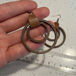 Brown and Tan‎ Double Hoop Earrings